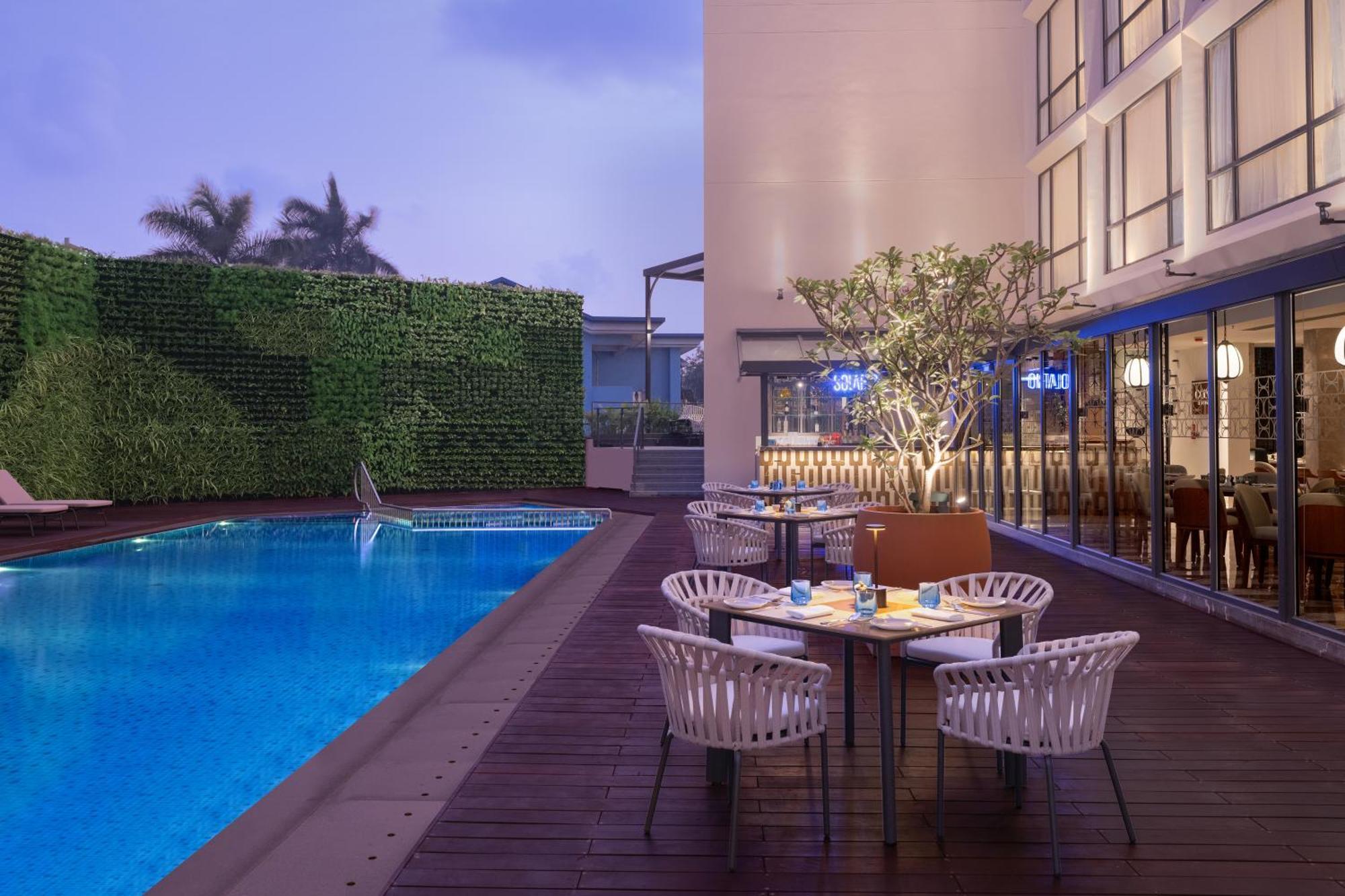 Courtyard By Marriott Goa Colva Hotel ภายนอก รูปภาพ