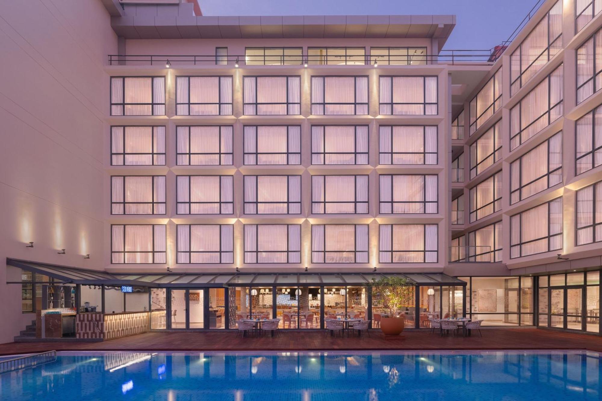 Courtyard By Marriott Goa Colva Hotel ภายนอก รูปภาพ