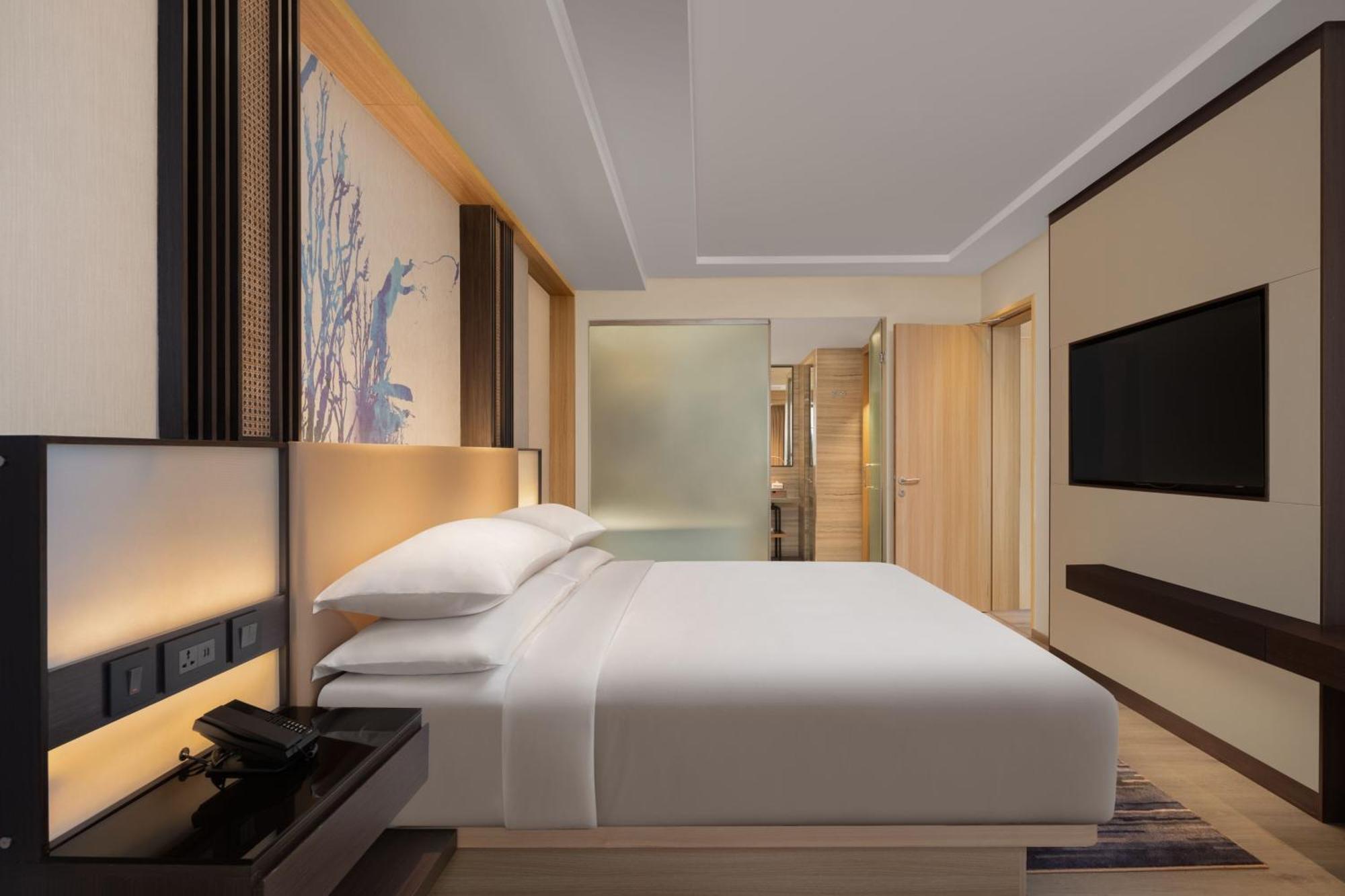 Courtyard By Marriott Goa Colva Hotel ภายนอก รูปภาพ