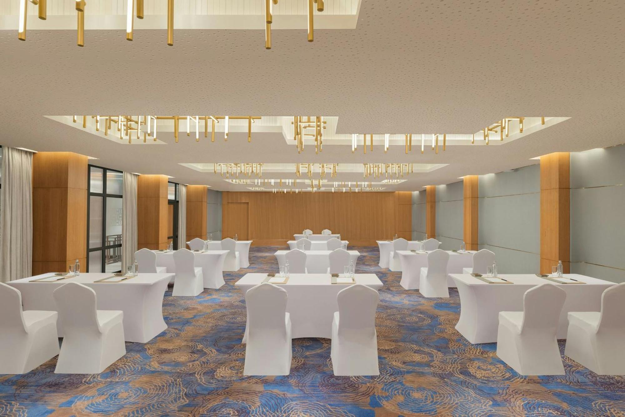 Courtyard By Marriott Goa Colva Hotel ภายนอก รูปภาพ