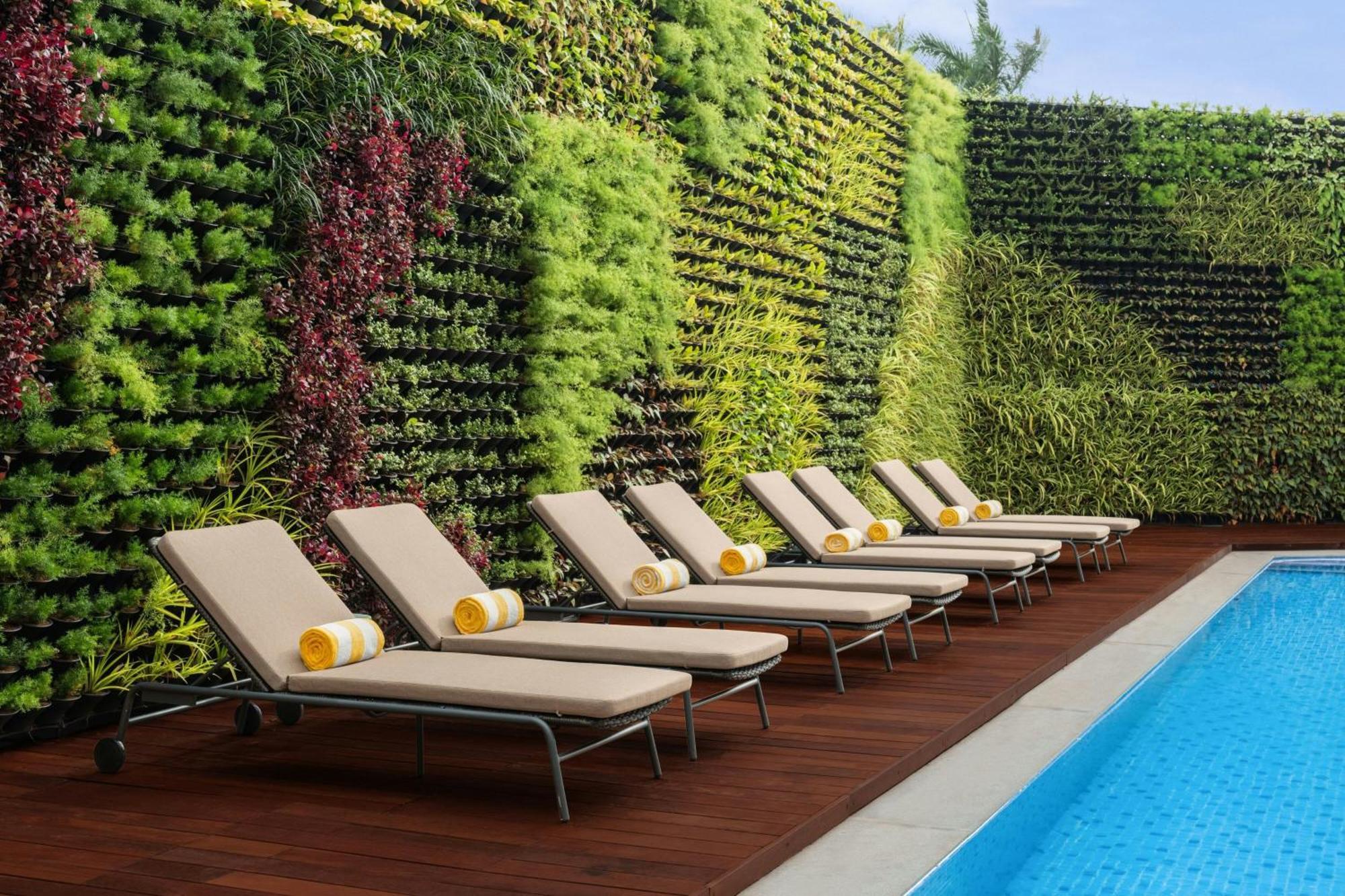 Courtyard By Marriott Goa Colva Hotel ภายนอก รูปภาพ