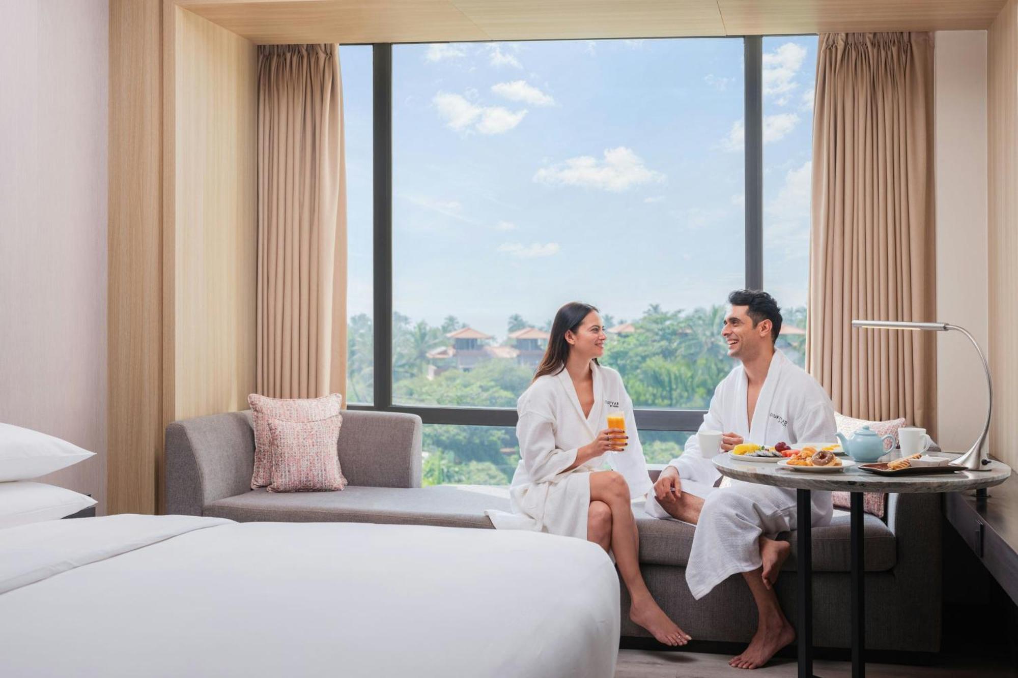 Courtyard By Marriott Goa Colva Hotel ภายนอก รูปภาพ